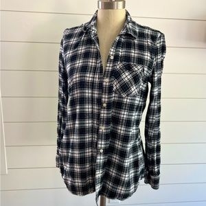 GAP Plaid Flannel Button Down Shirt